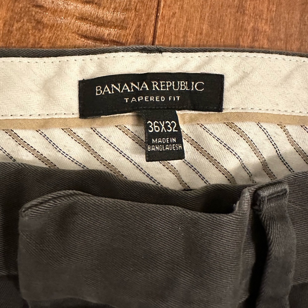 Banana Republic Gray Rapid Movement Tapered Fit Chinos Sz 36x32 - Picture 9 of 11
